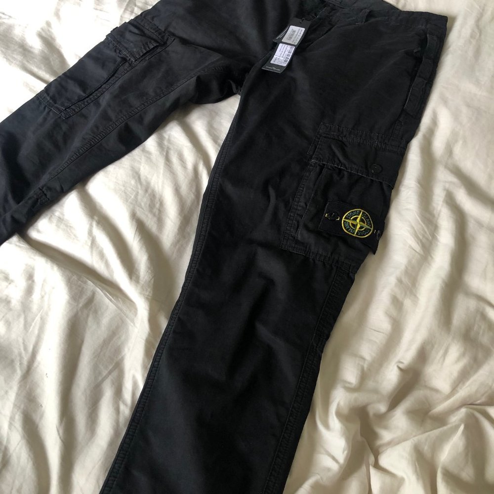 Stone Island Cargo Pants. Black. Size 31